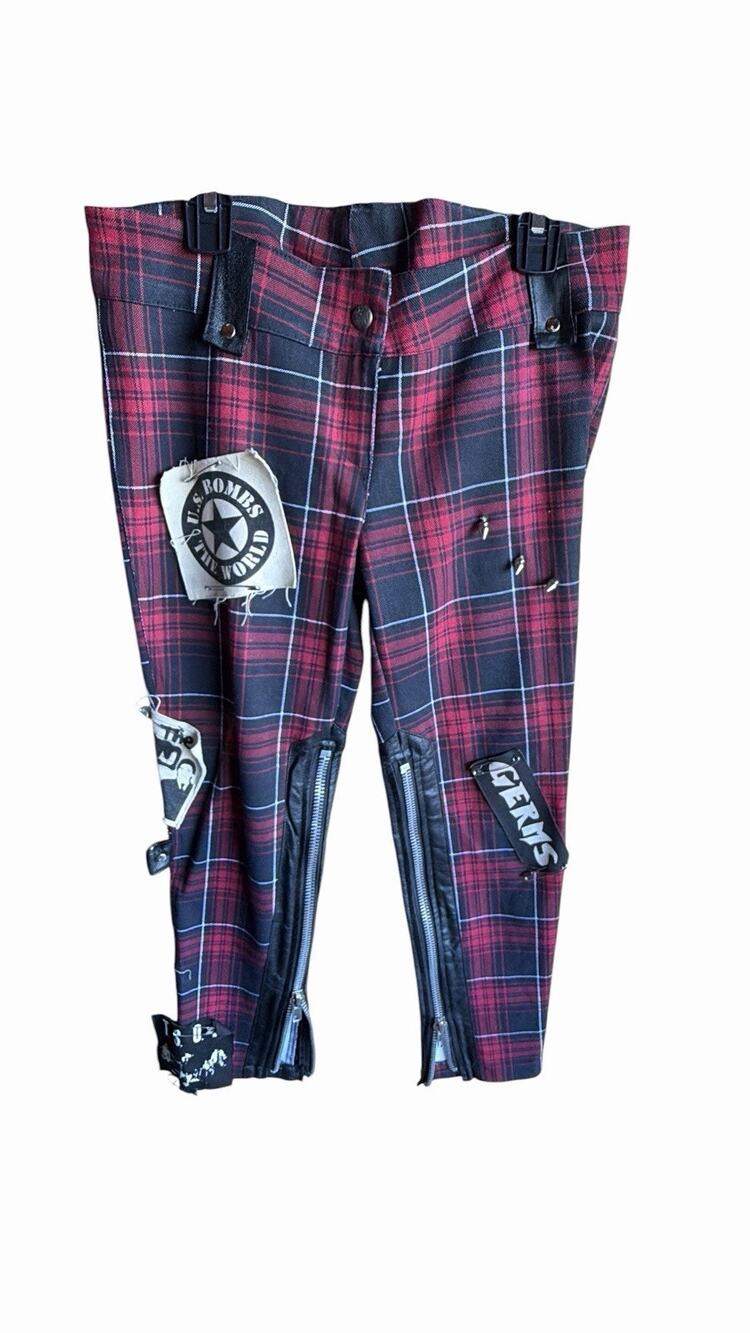 Vintage Y2K Lip Service Plaid Punk Pants Petites M Studs Patches Zippers